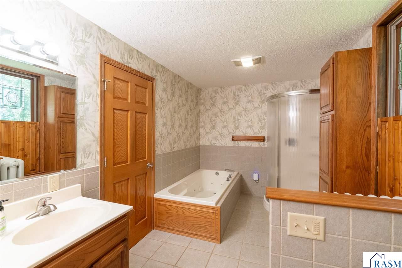 13698 Maple Road, Mapleton, MN 56065 Listing Photo  17