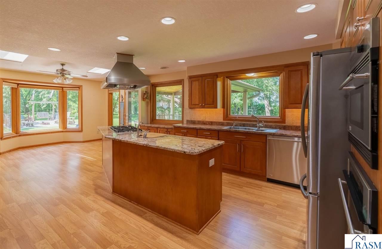13698 Maple Road, Mapleton, MN 56065 Listing Photo  3