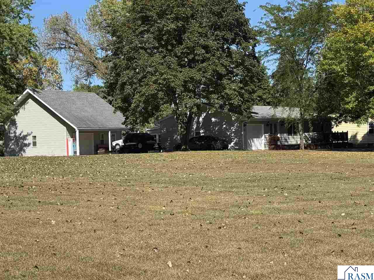 1960 Cottonwood Lake Drive, Windom, MN 56101 Listing Photo  13