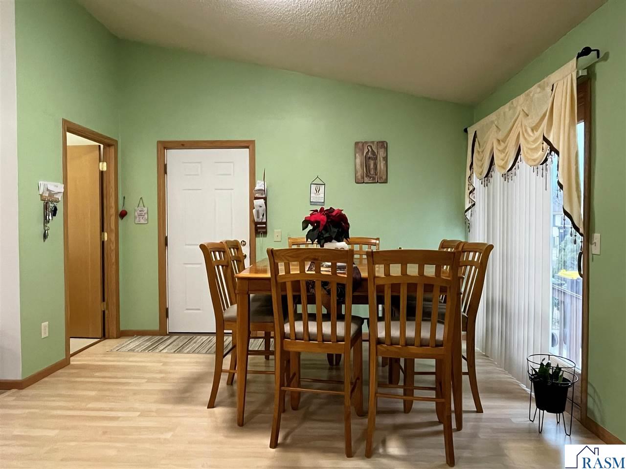 1007 Westwood Drive, St. James, MN 56081 Listing Photo  12