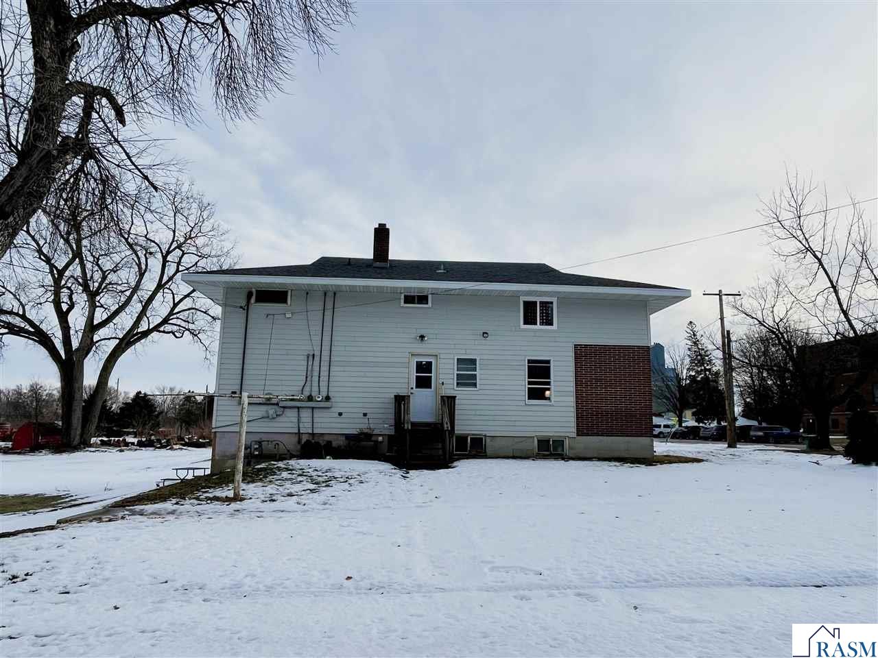147 N 5th Street, Butterfield, MN 56120 Listing Photo  6