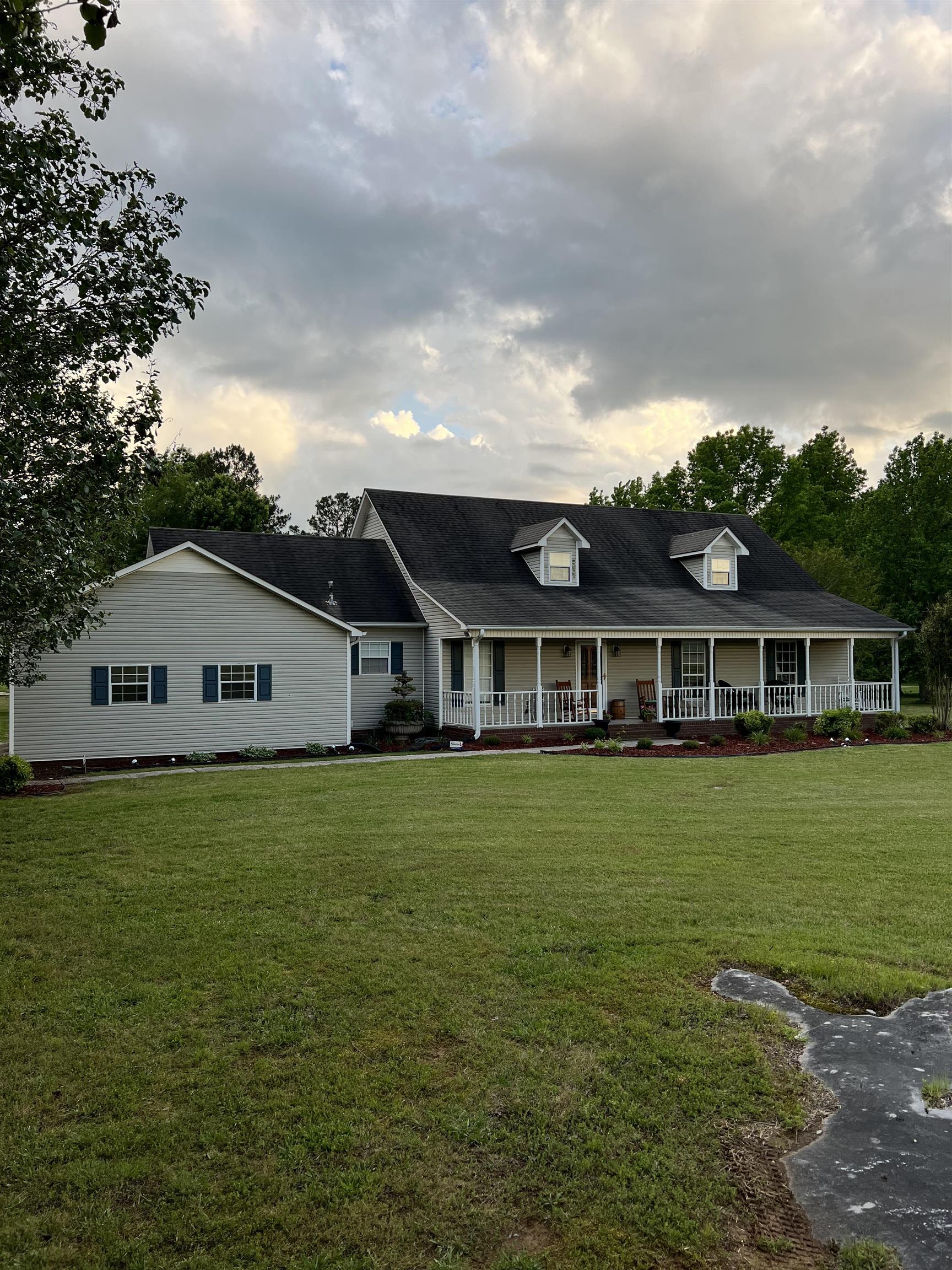 230 Keelon Gap Rd