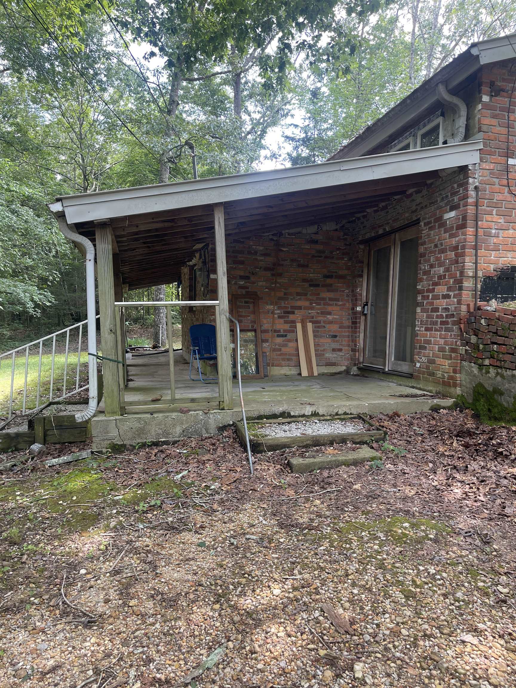 1801 County Hwy 116