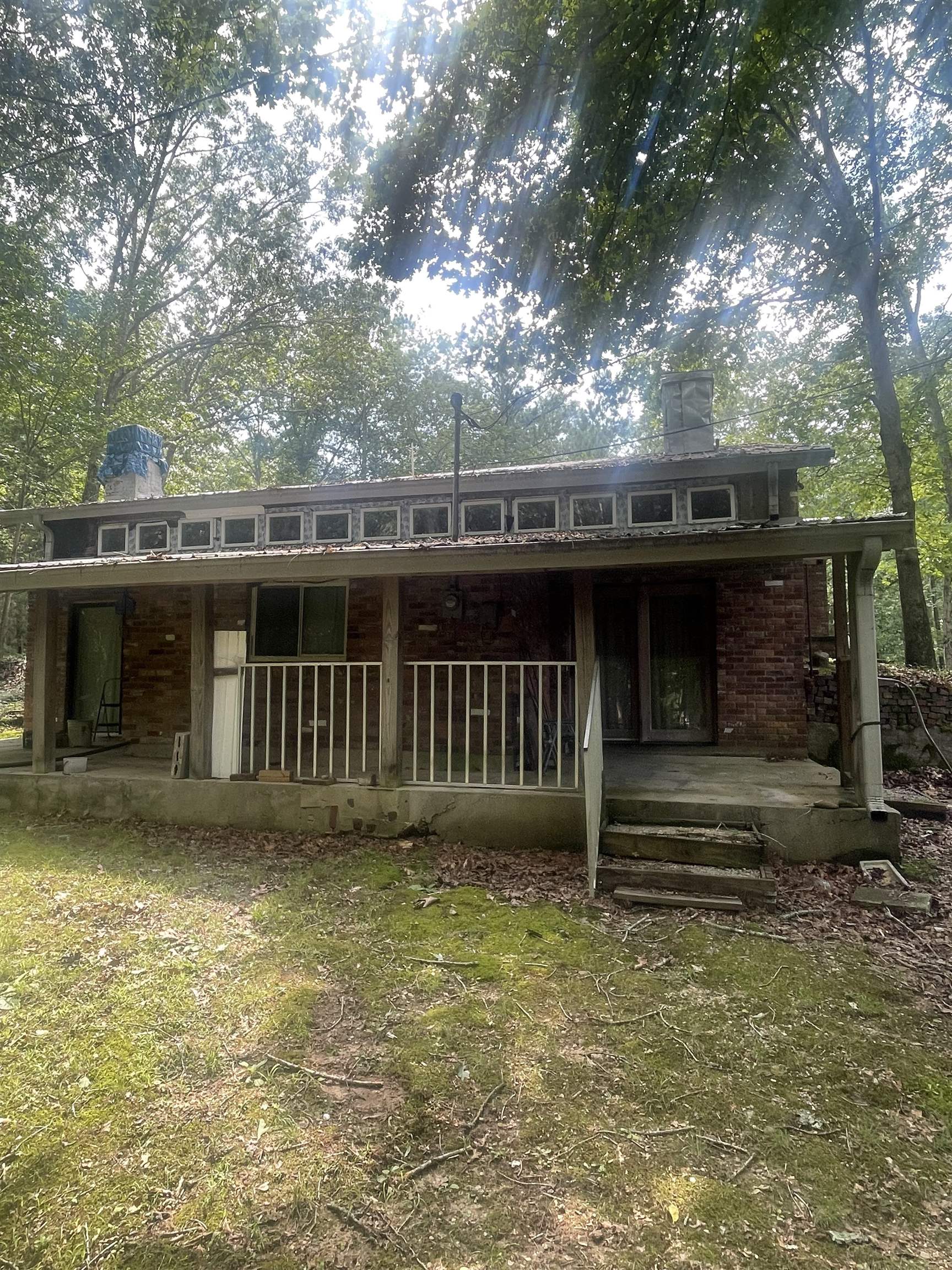 1801 County Hwy 116