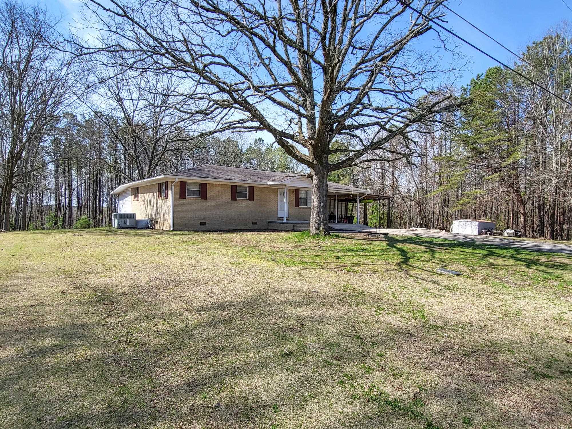125 Longleaf Dr