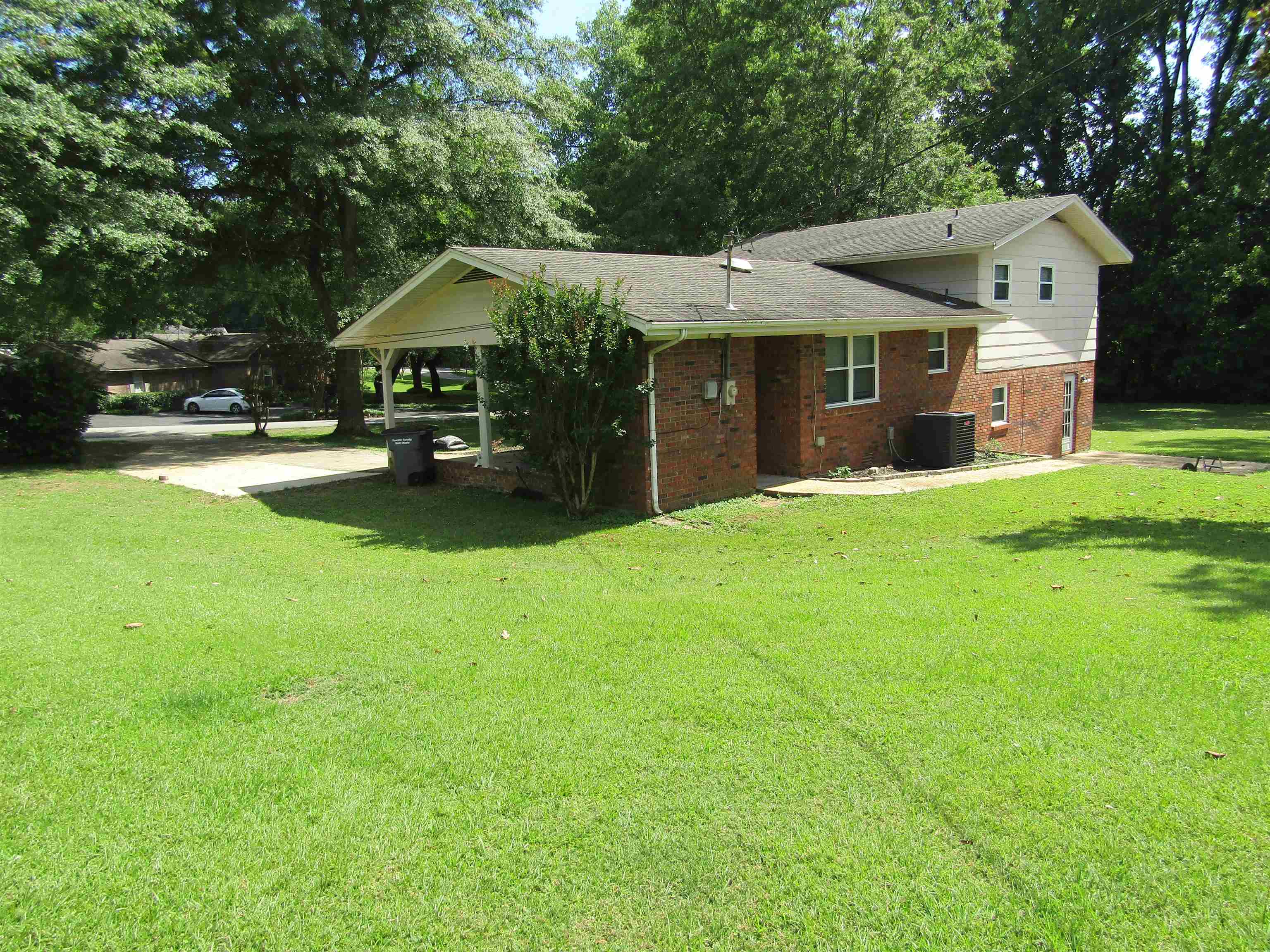 46 Osborne Ln
