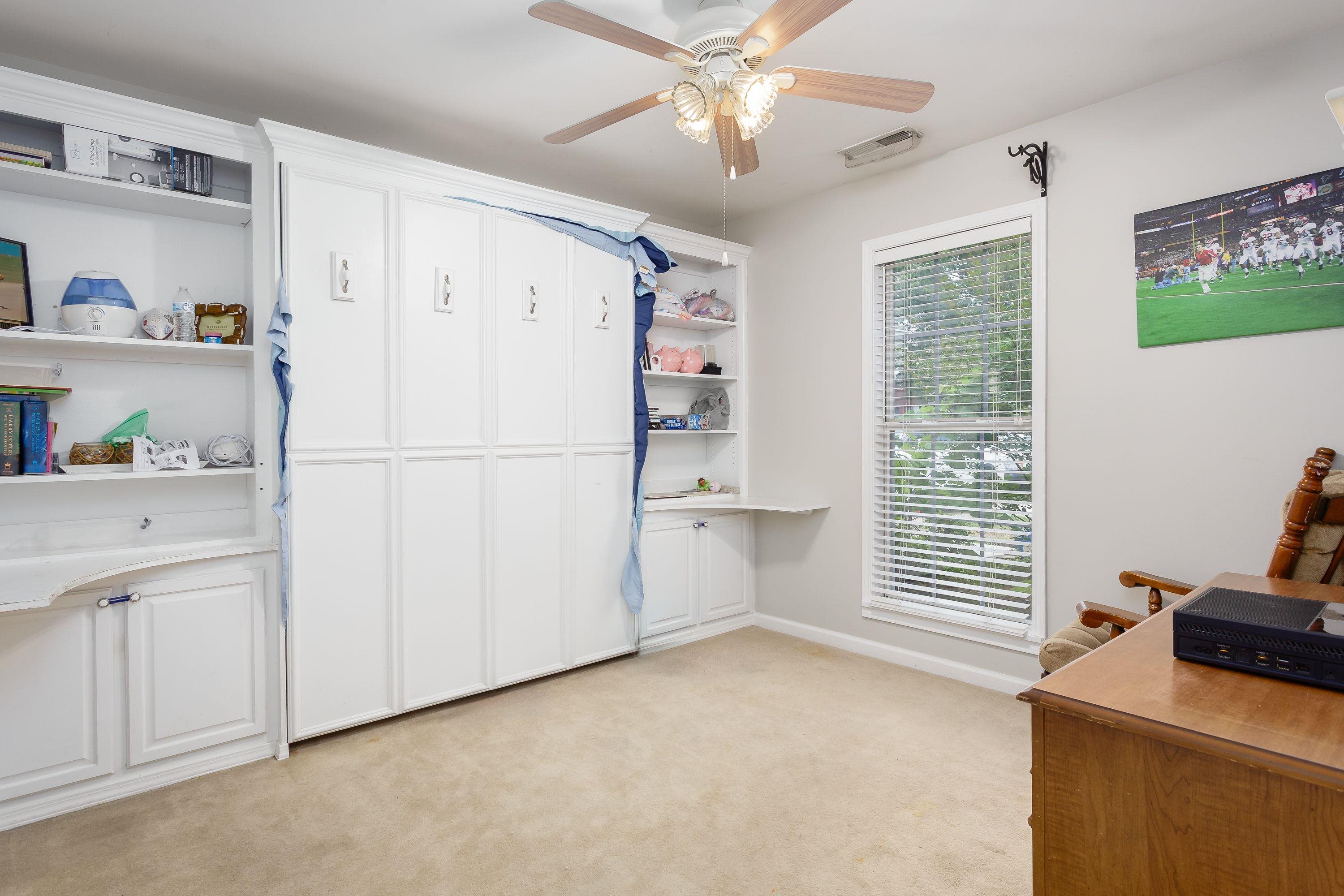 305 Redfield Rd