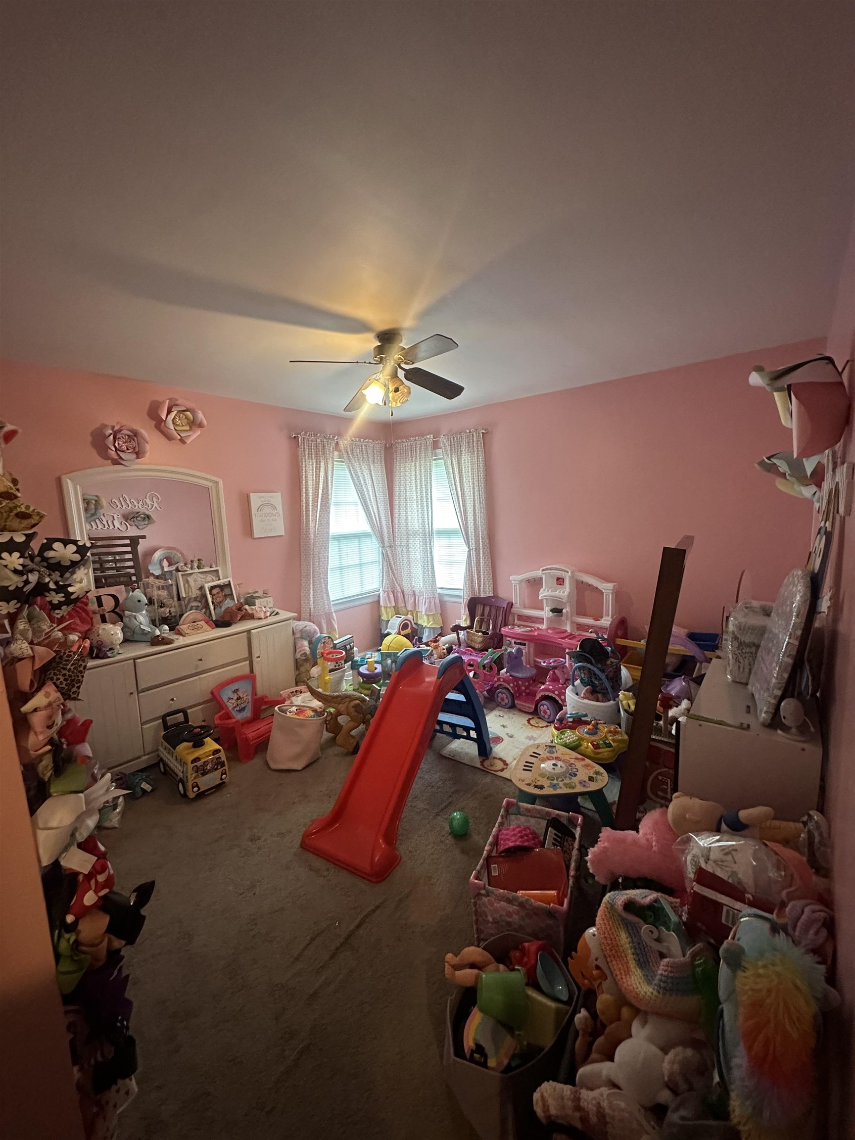 291 Hester Ave