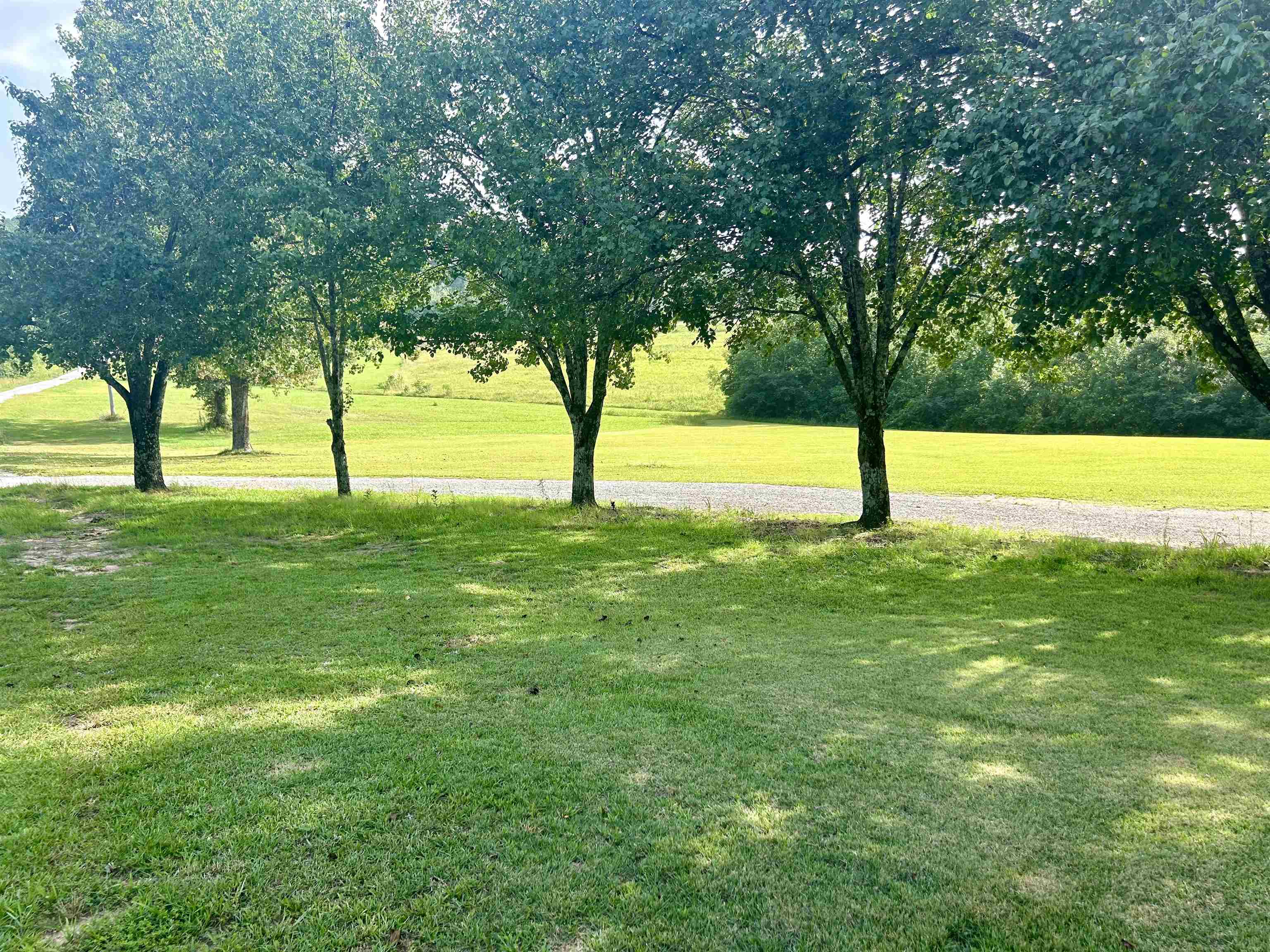 585 Lime Rock Rd