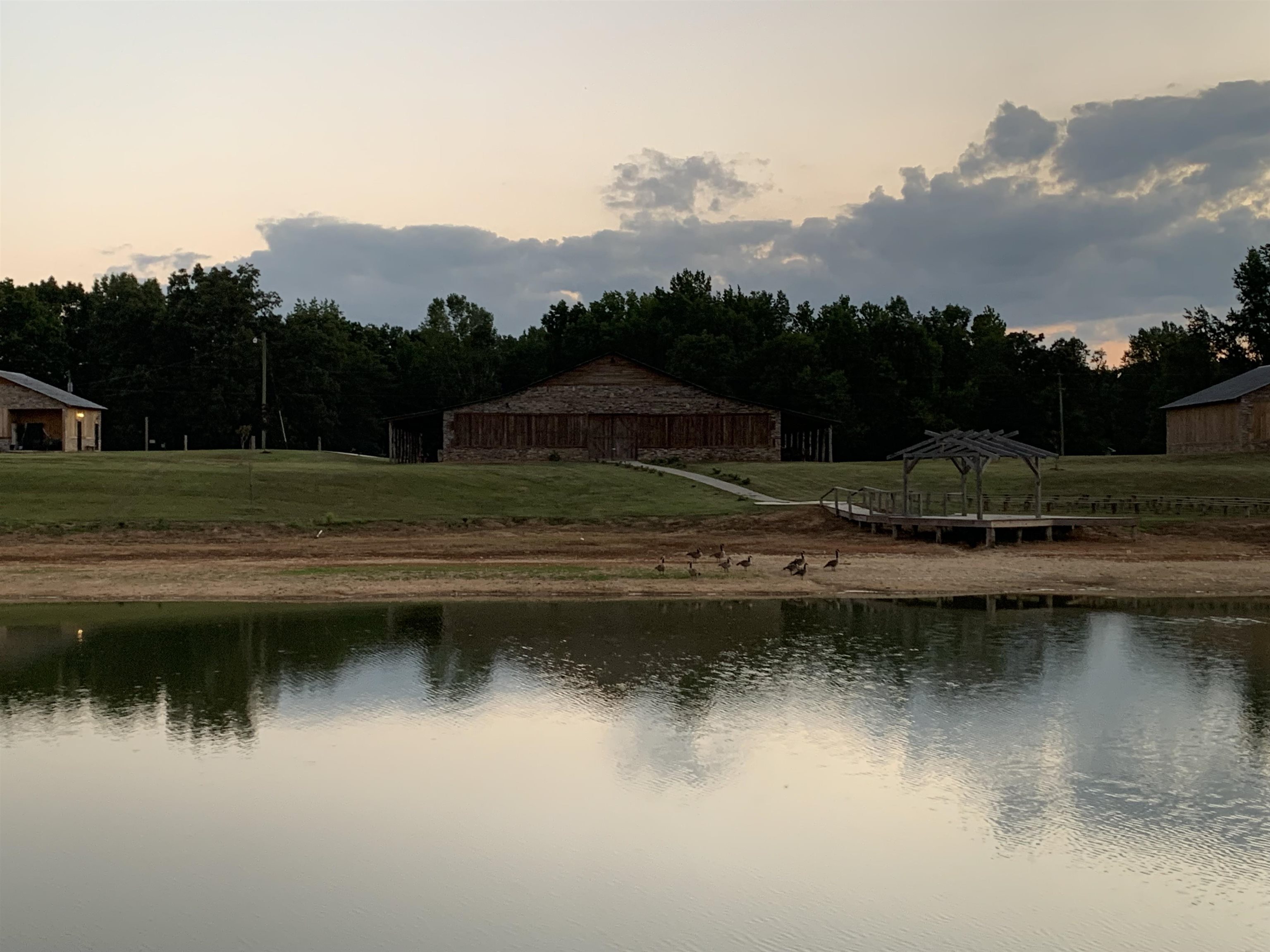 2800 Hwy 63