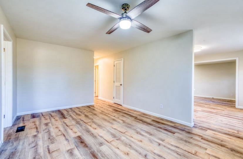 705 Baker Blvd