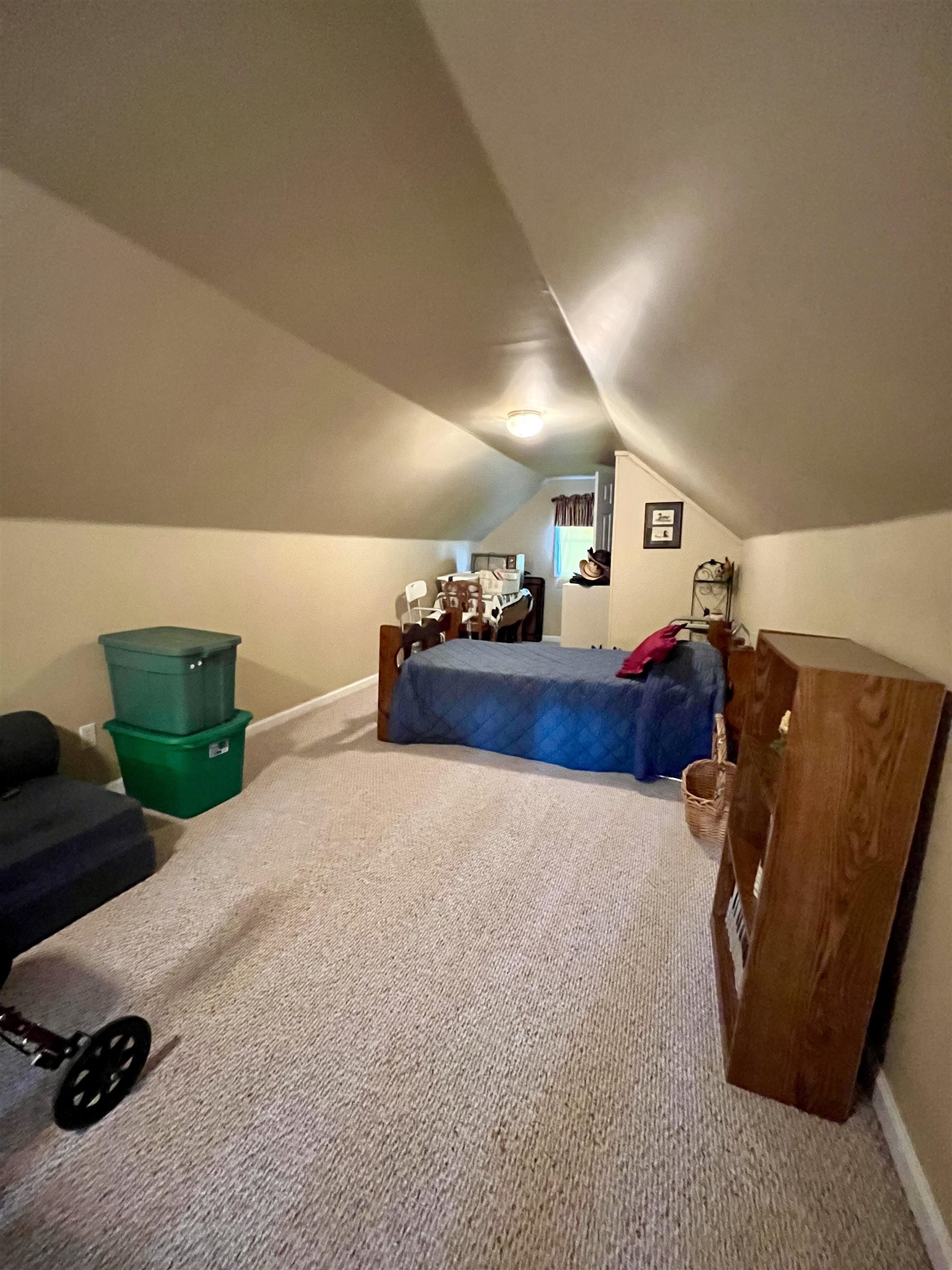 100 Stonewood Dr