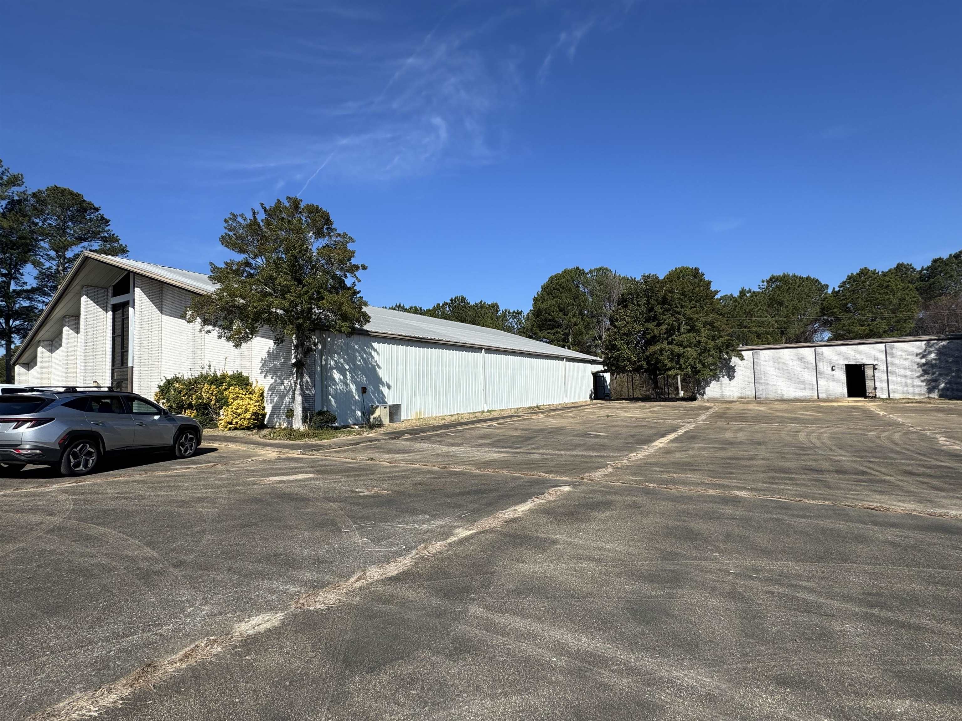 105 10th Ave