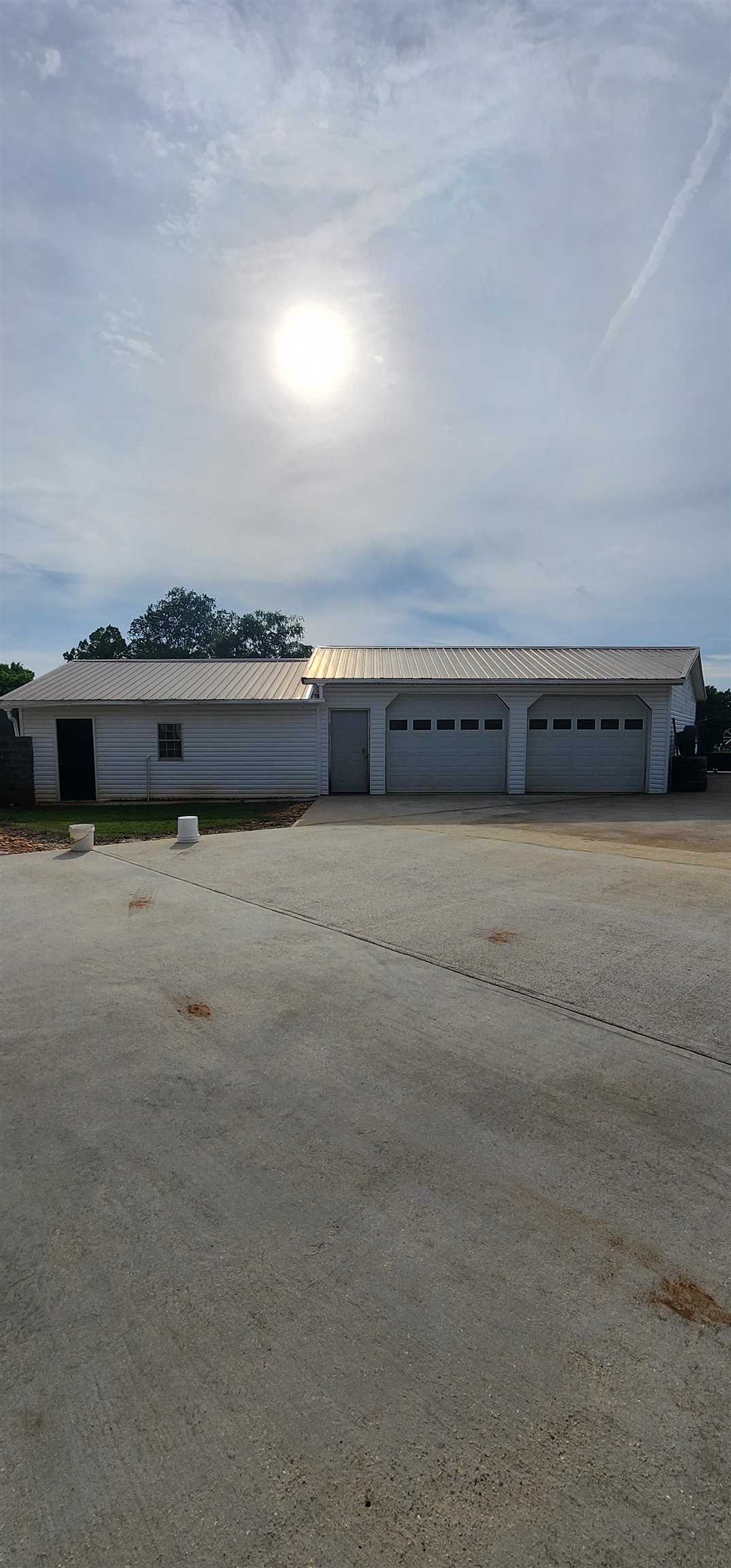 37 Steien Dr