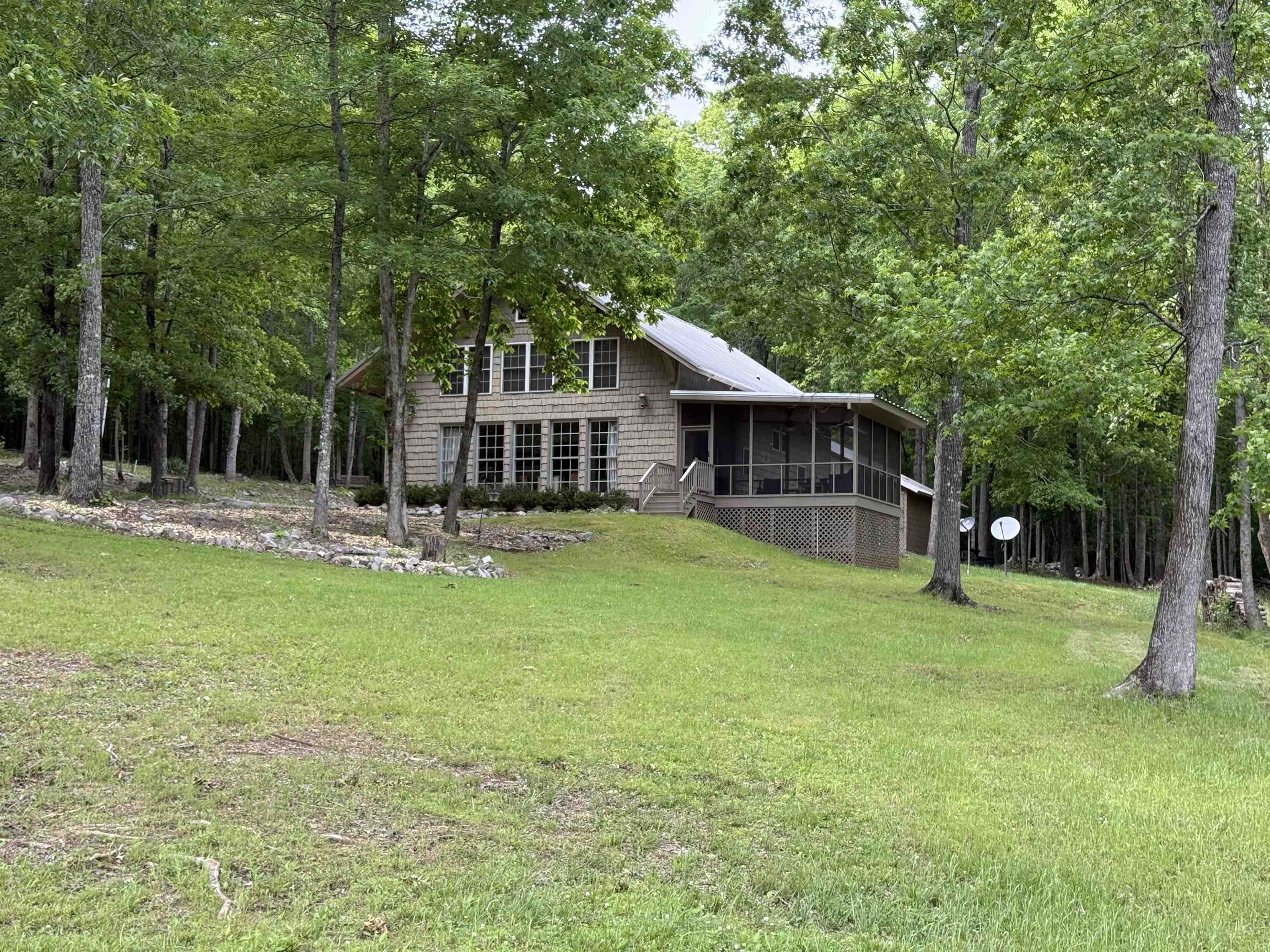 164 Lost Creek Rd