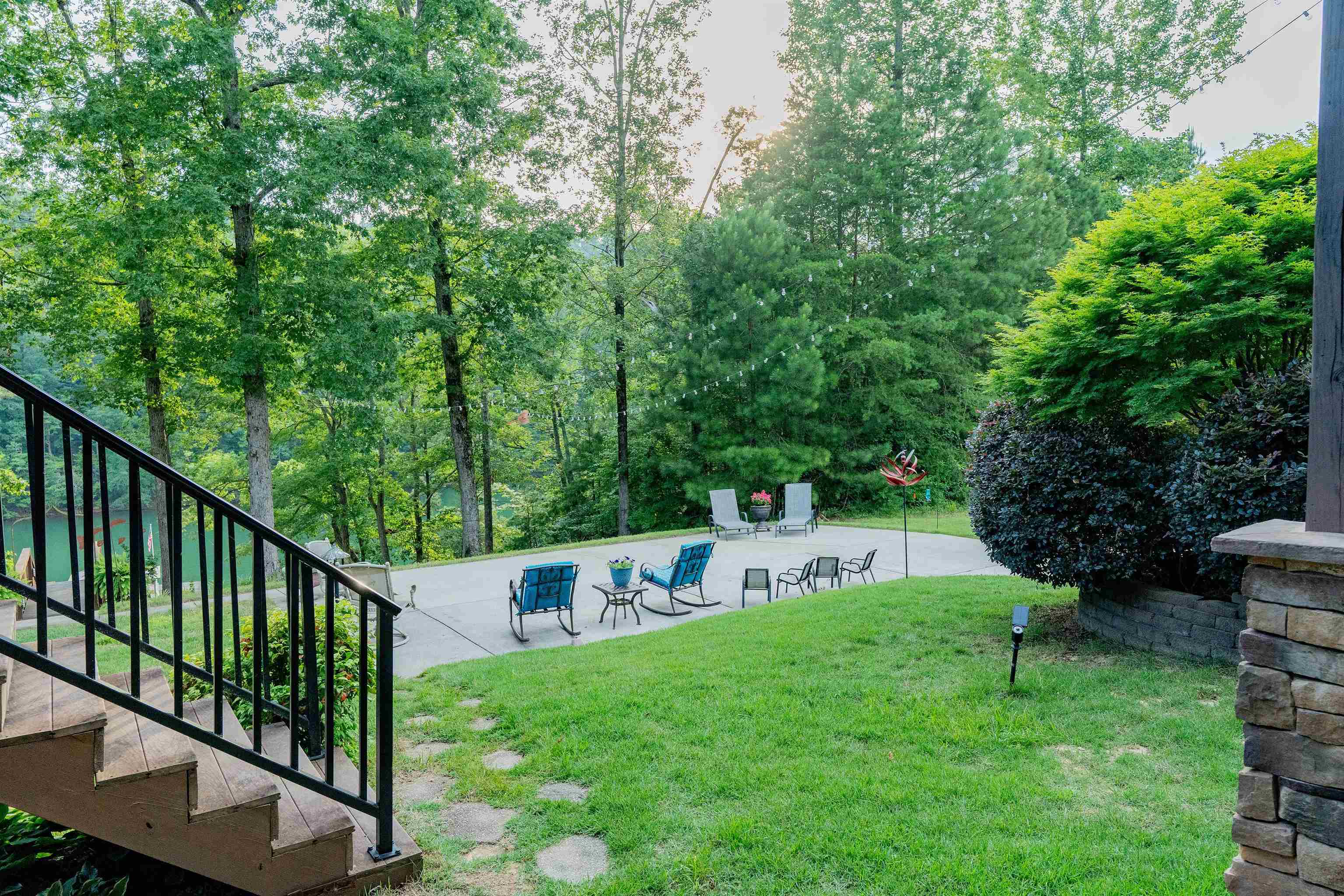 533 Paradise Trl
