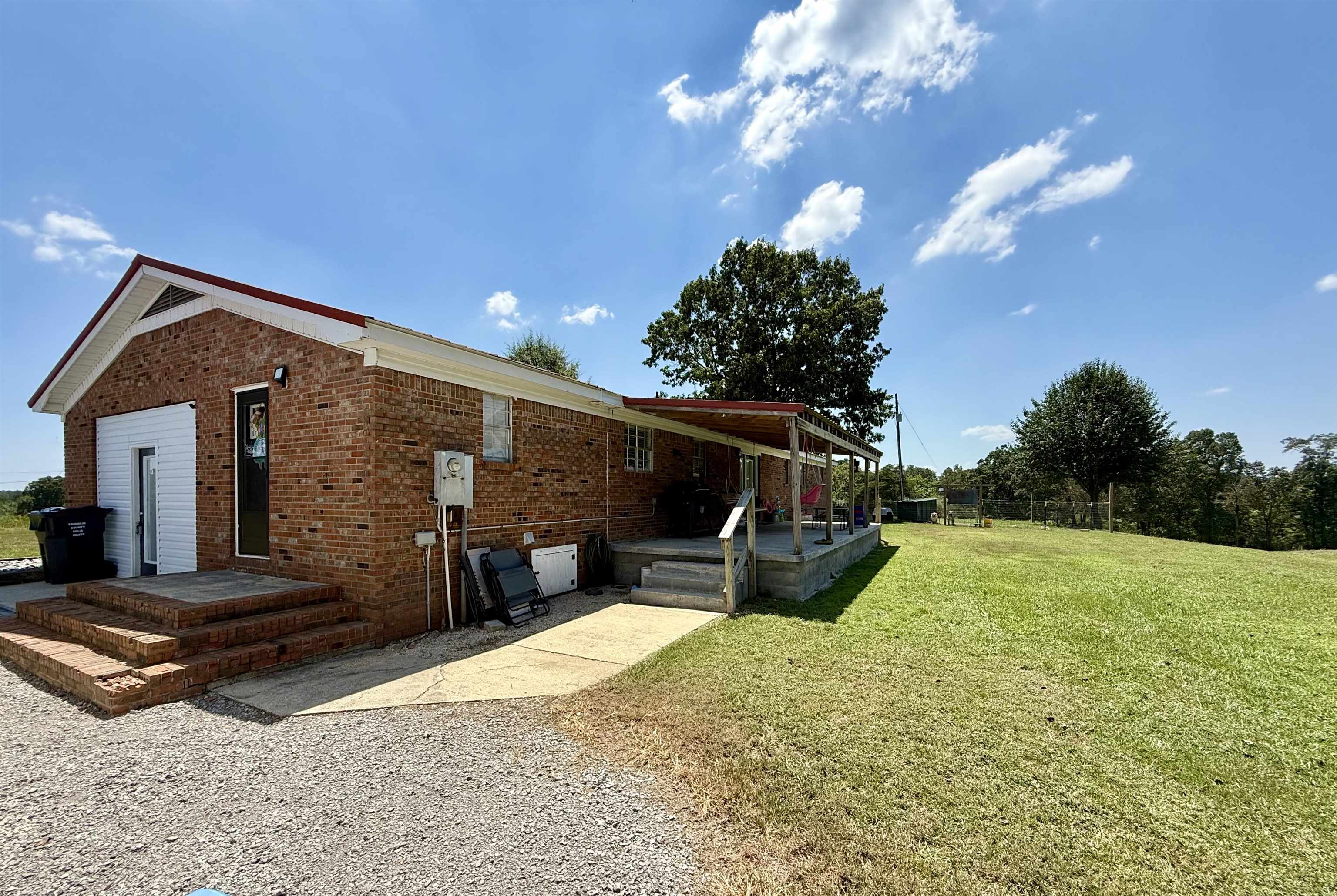 2065 Hwy 237